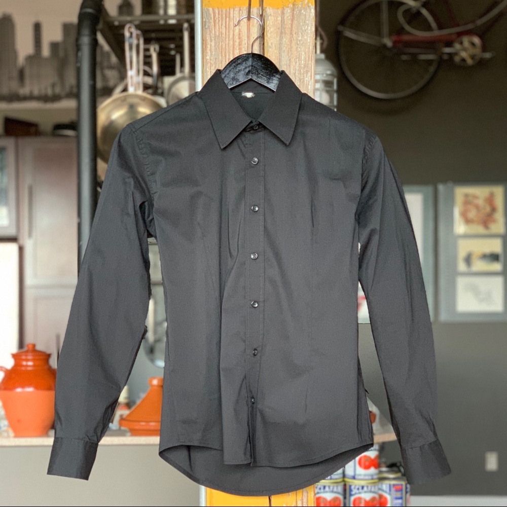 Men's cotton poplin long-sleeve button-down shirt